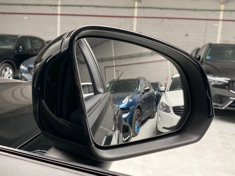 Volvo XC40 1.5 T2 MOMENTUM CORE AUTO 5P