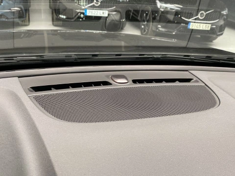 Volvo XC40 1.5 T2 MOMENTUM CORE AUTO 5P