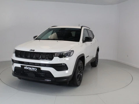 Jeep Compass 1.5 MHEV 96KW NIGHT EAGLE FWD DDCT 130 5P
