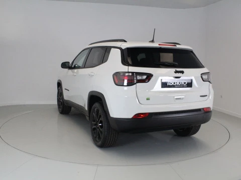 Jeep Compass 1.5 MHEV 96KW NIGHT EAGLE FWD DDCT 130 5P