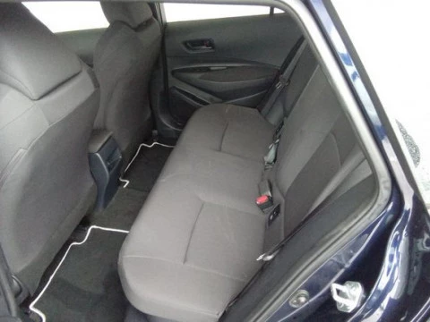 Toyota Corolla 1.8 125H BUSINESS E-CVT TOU SPORT