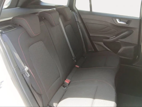 Ford Focus SportBreak 1.0 Ecoboost MHEV ST-Line Auto 114 kW (155 CV)