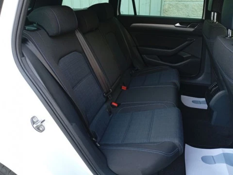 Volkswagen Passat Variant GTE 1.4 TSI e-Power 115kW + 85kW