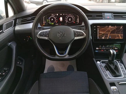 Volkswagen Passat Variant GTE 1.4 TSI e-Power 115kW + 85kW