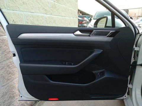 Volkswagen Passat Variant GTE 1.4 TSI e-Power 115kW + 85kW