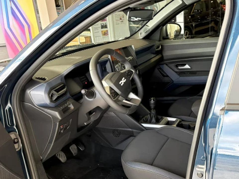 Dacia Bigster Expression mild hybrid-G 140