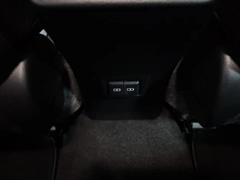 Lexus UX 2.0 250h Business