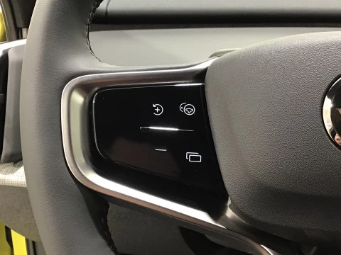 Volvo EX30 Single Motor Extended Range Plus Auto