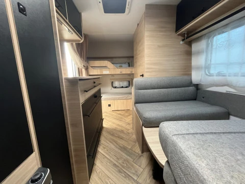 CARAVELAIR SPORT LINE 486 SPORT LINE