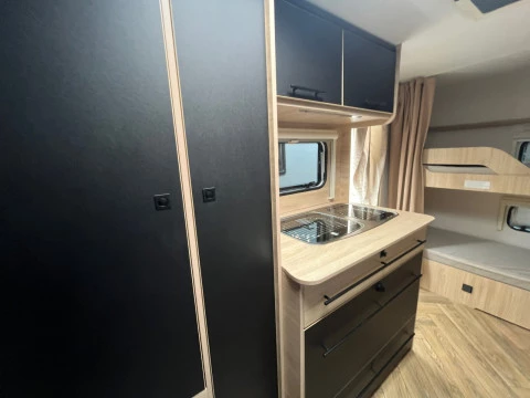 CARAVELAIR SPORT LINE 486 SPORT LINE