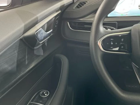 EBRO S400 1.5 DHE HEV Premium CVT