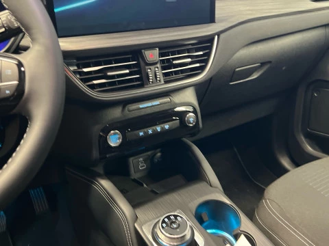 Ford Kuga Active X 2.5 Duratec FHEV 132kW Auto