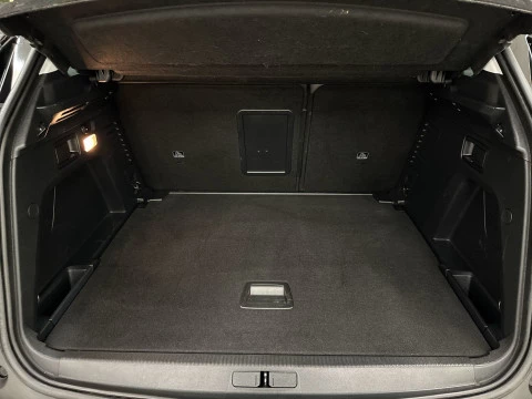 Peugeot 3008 PureTech 130 SANDS Allure 96 kW (130 CV)