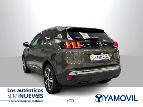 Peugeot 3008 PureTech 130 SANDS Allure 96 kW (130 CV)