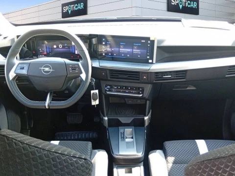 Opel Frontera 1.2T XHT Hybrid eDCT6 100kW GS