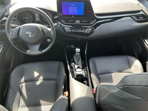 Toyota C-HR 5P Advance 180H e-CVT