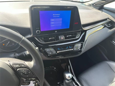 Toyota C-HR 5P Advance 180H e-CVT