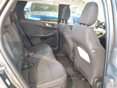 Ford Kuga Titanium 2.5 Duratec PHEV 165kW Auto