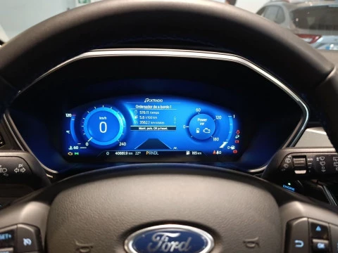 Ford Kuga Titanium 2.5 Duratec PHEV 165kW Auto