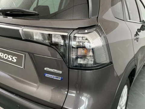 Suzuki S-Cross 1.4T S2 4WD Mild Hybrid