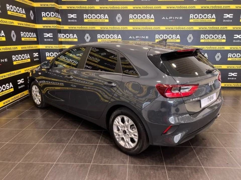 Kia Ceed 1.0 T-GDi 88kW (120CV) Drive