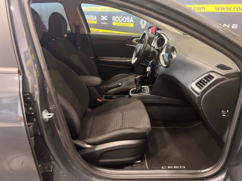 Kia Ceed 1.0 T-GDi 88kW (120CV) Drive