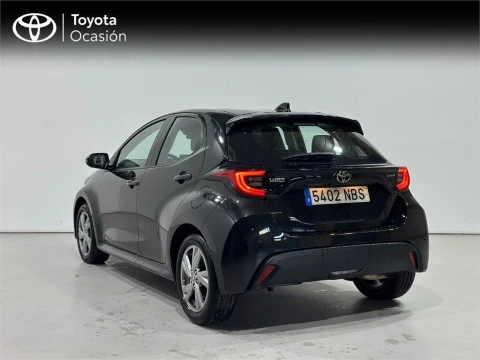Toyota Yaris ACTIVE PLUS
