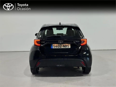 Toyota Yaris ACTIVE PLUS