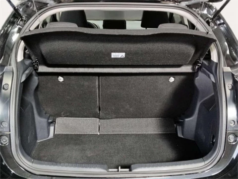 Toyota Yaris ACTIVE PLUS