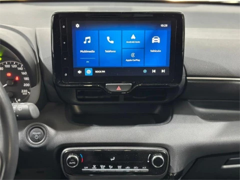 Toyota Yaris ACTIVE PLUS