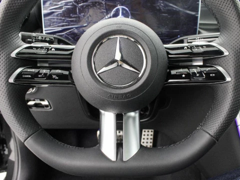 Mercedes-Benz Clase GLC 2.0 GLC 300 DE PHEV AUTO 4MATIC 333 5P