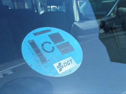 Peugeot Rifter Active Pack Business Standard BlueHDi 73 kW (100 CV)