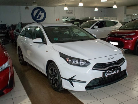 Kia Ceed fam. 1.0 T-GDI 74KW DRIVE TOURER 5P