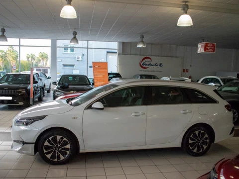 Kia Ceed fam. 1.0 T-GDI 74KW DRIVE TOURER 5P