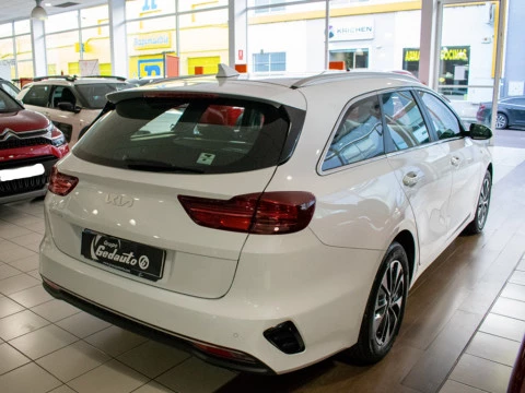 Kia Ceed fam. 1.0 T-GDI 74KW DRIVE TOURER 5P