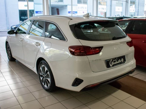 Kia Ceed fam. 1.0 T-GDI 74KW DRIVE TOURER 5P