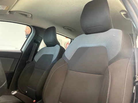 Renault Clio Business TCe 67 kW (90CV)