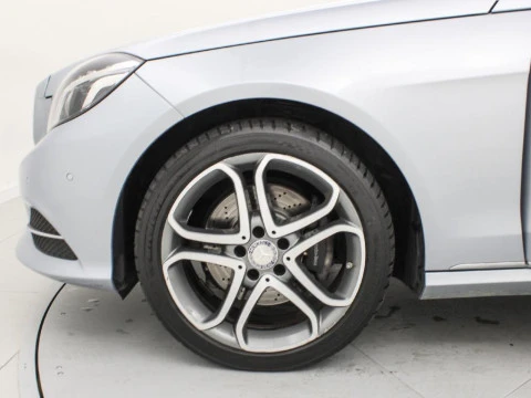 Mercedes-Benz Clase E 2.1 E 220 BLUETEC 170 4P
