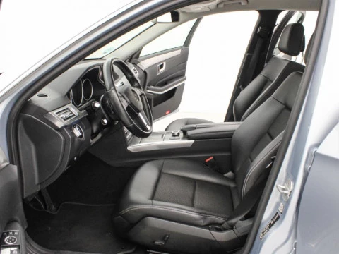 Mercedes-Benz Clase E 2.1 E 220 BLUETEC 170 4P
