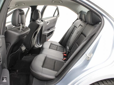 Mercedes-Benz Clase E 2.1 E 220 BLUETEC 170 4P