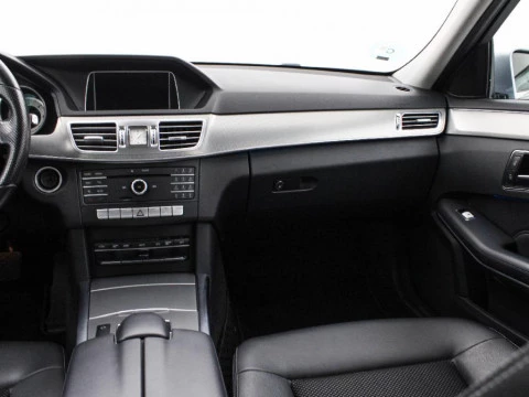 Mercedes-Benz Clase E 2.1 E 220 BLUETEC 170 4P