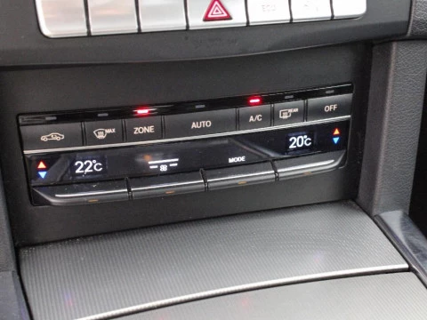 Mercedes-Benz Clase E 2.1 E 220 BLUETEC 170 4P