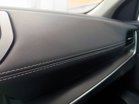 Nissan Qashqai 5P DIG-T E6E 103 KW (140 CV) MHEV 12V 6M/T 4X2 N-CONNECTA