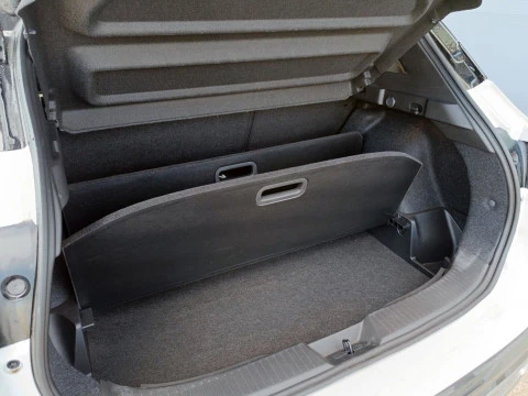 Nissan Qashqai 5P DIG-T E6E 103 KW (140 CV) MHEV 12V 6M/T 4X2 N-CONNECTA