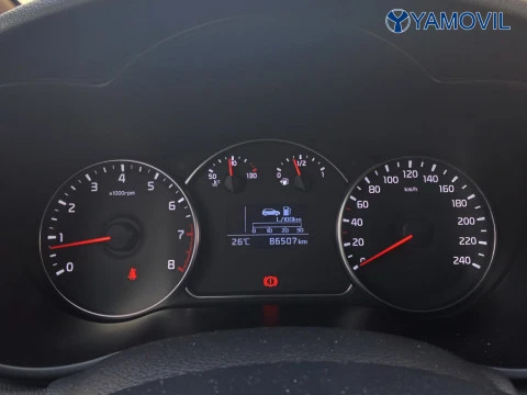 Kia Carens 1.6 GDi Drive 99 kW (135 CV)