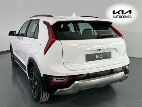 Kia Niro 1.6 GDi HEV 102kW (139CV) Drive