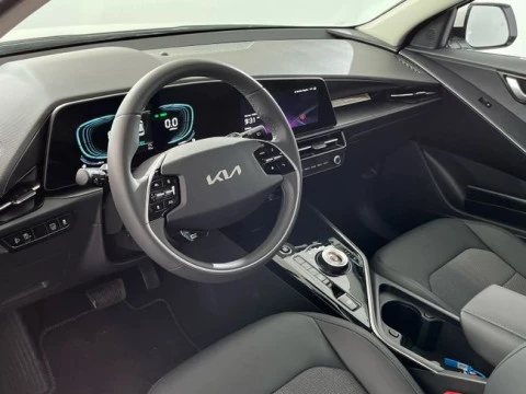 Kia Niro 1.6 GDi HEV 102kW (139CV) Drive