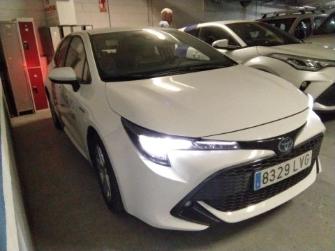 Toyota Corolla 1.8 125H ACTIVE TECH E-CVT