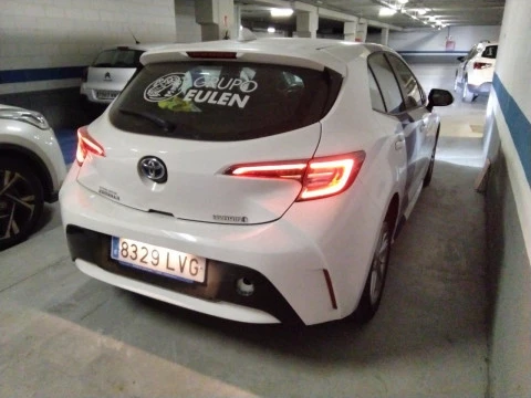 Toyota Corolla 1.8 125H ACTIVE TECH E-CVT