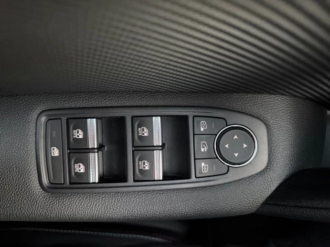 Renault Captur  E-TECH Hibrido Enchufable RS Line 117kW